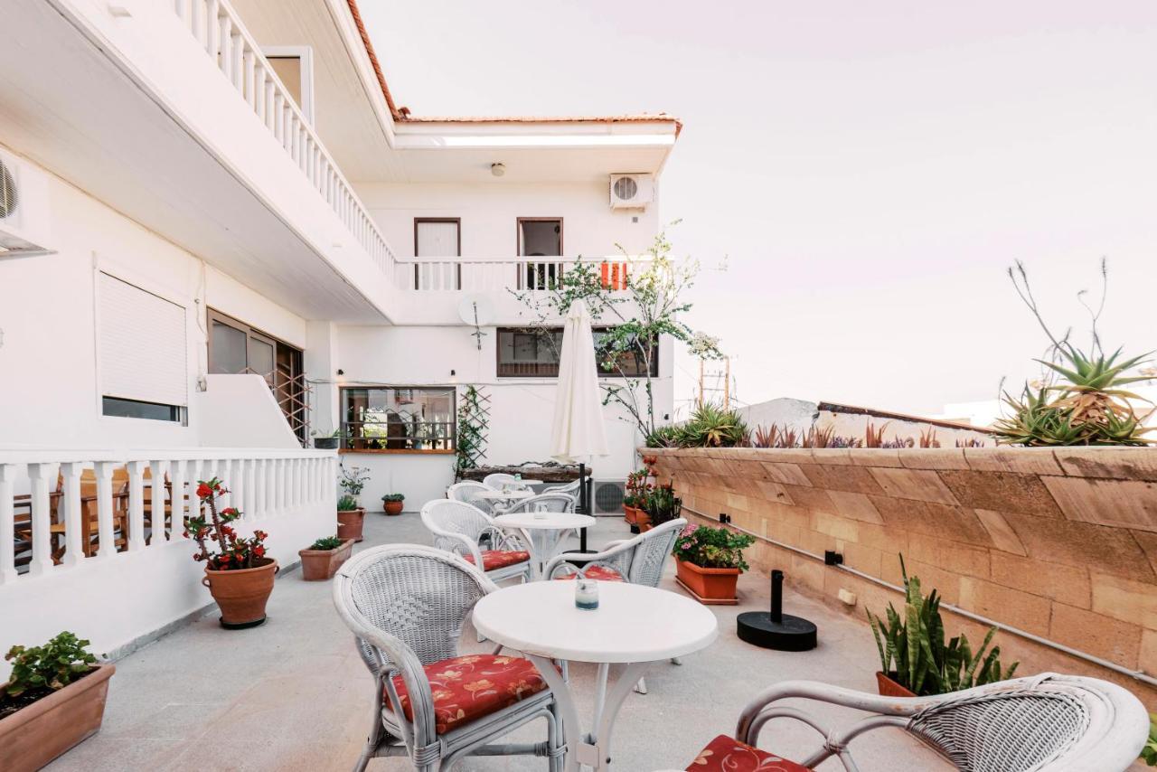 Panorama Hotel 겐나디 외부 사진